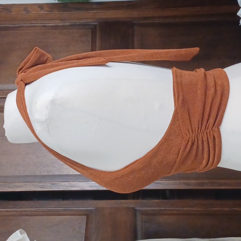 Halter top - Picture 5 of 9